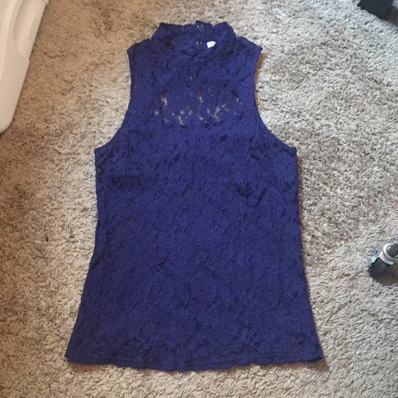 Lace top - Picture 1 of 2